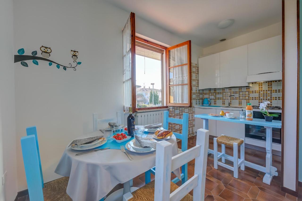 Villa Fiorita Apartments - Happy Rentals Сірміоне Екстер'єр фото