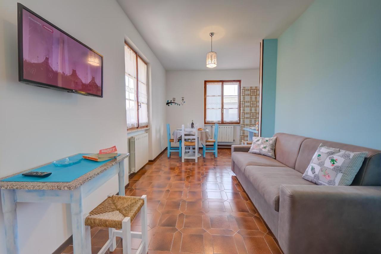 Villa Fiorita Apartments - Happy Rentals Сірміоне Екстер'єр фото
